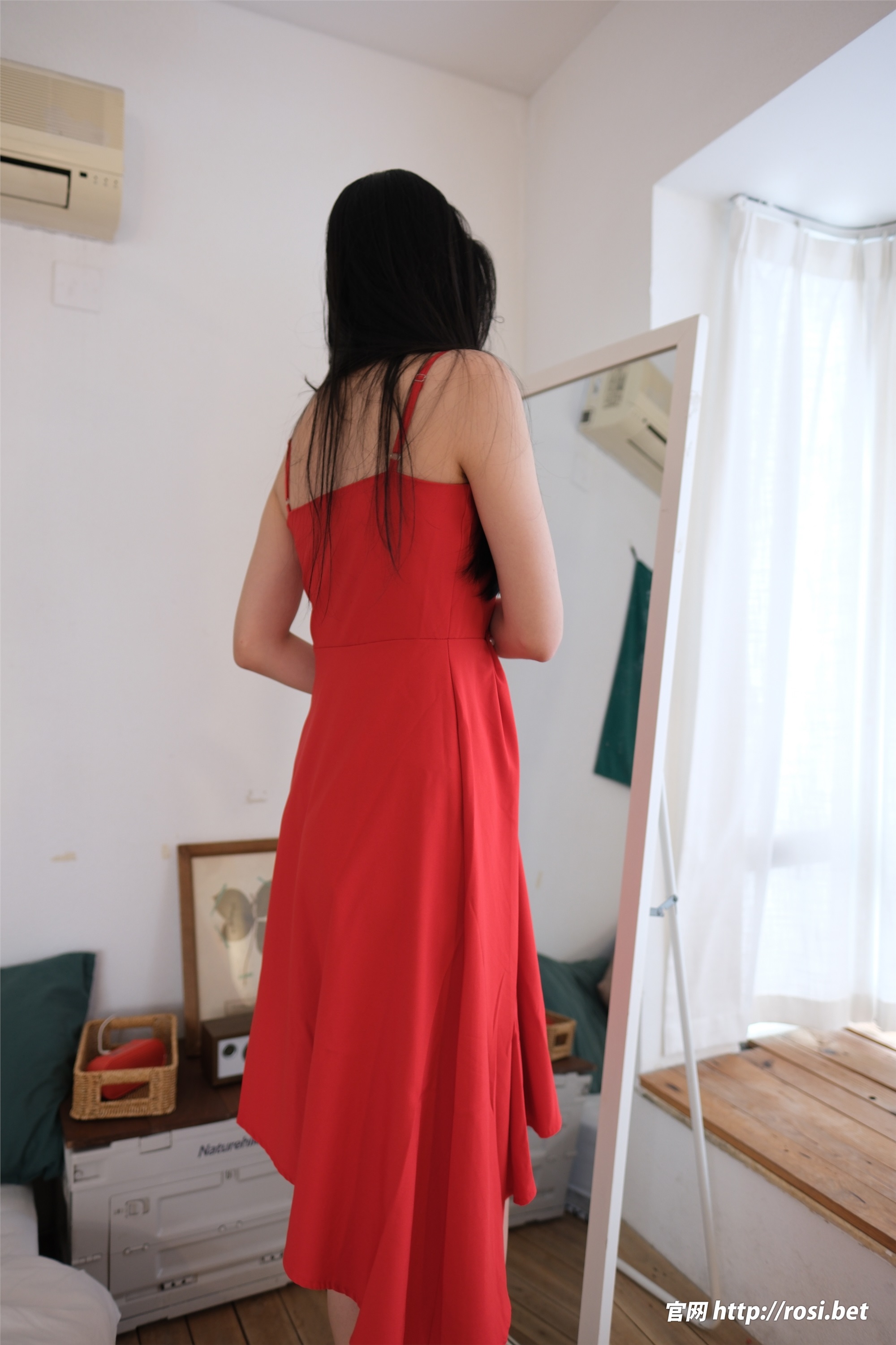 ROSI写真 2025.11.09 NO.5088